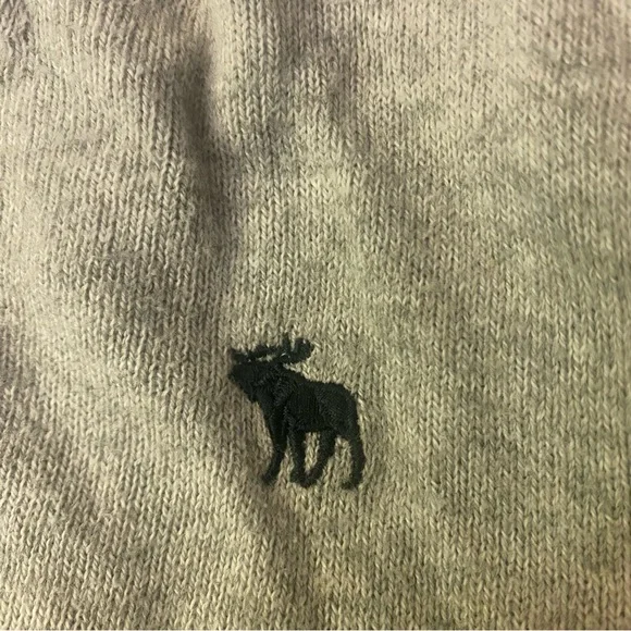 Abercrombie & Fitch Men's Heather Gray V-Neck Sweater GUC L - Picture 4 of 5